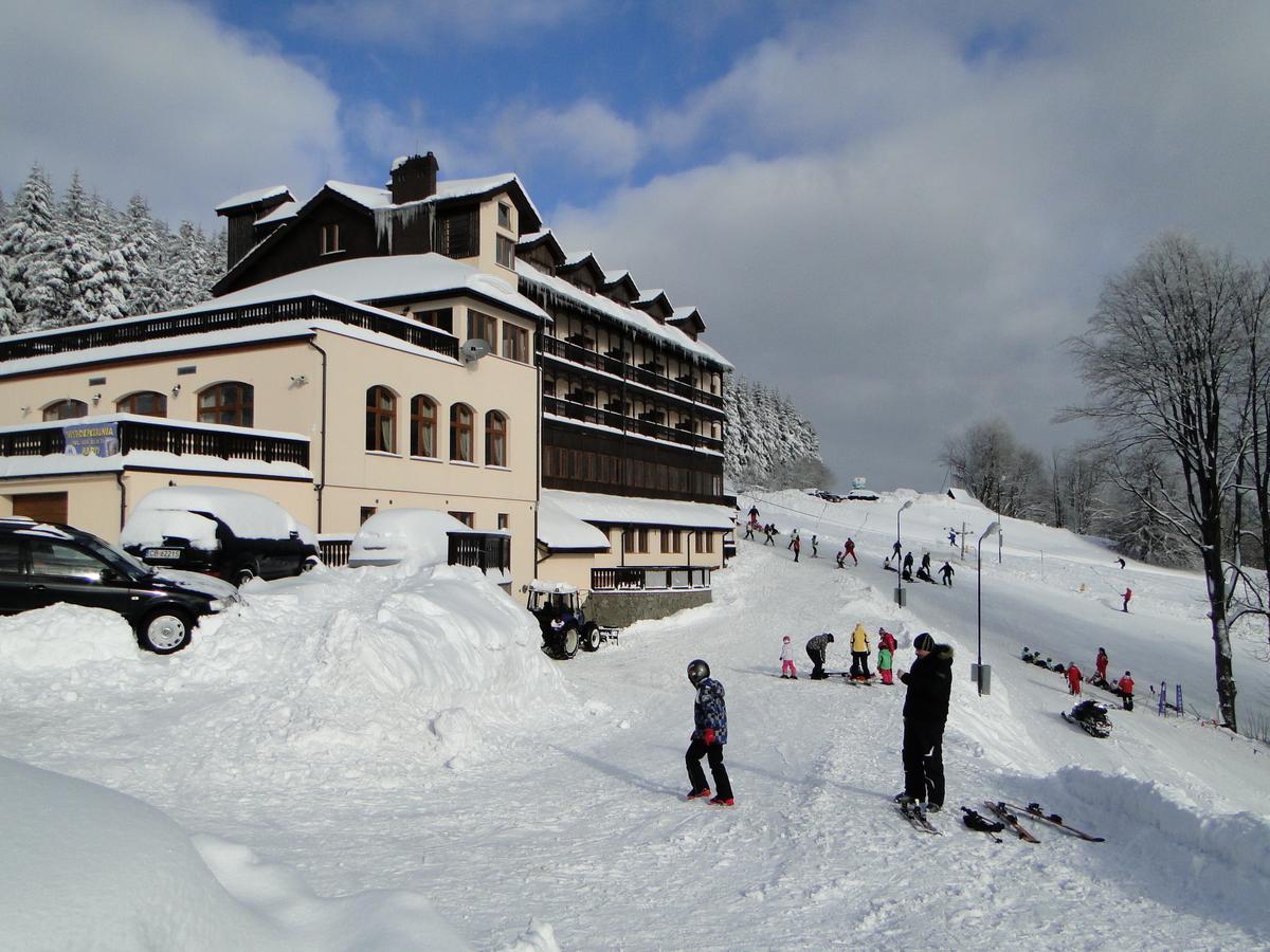 Hotel Zieleniec Zieleniec  Dış mekan fotoğraf